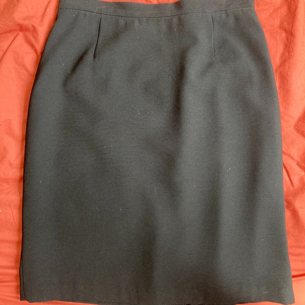 Jessica Classic Black Pencil Skirt Size 6